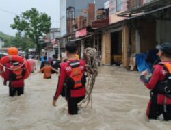 Sungai Saleppa Meluap, Rendam Tiga Kecamatan di Majene
