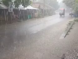 BMKG Prediksi Hampir Seluruh Indonesia Dilanda Hujan Lebat saat Tahun Baru