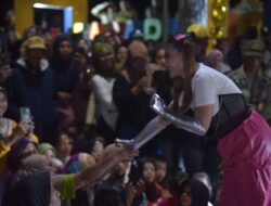 Malam Pergantian Tahun di Negeri Penghasil Aspal Terbesar Dunia