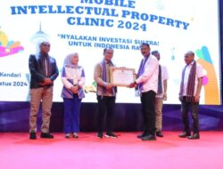 Pj Busel Raih Penghargaan Penggerak Kekayaan Intelektual Komunal