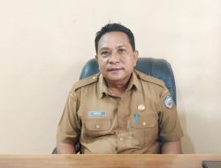 Kepala Disdik Busel Bantah Arahkan Guru Dukung Salah Satu Paslon